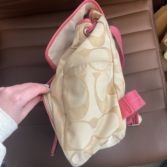 COACH 21928 SIGNATURE STRIPE BACKPACK W/ 2 tags - Picture 9 of 12